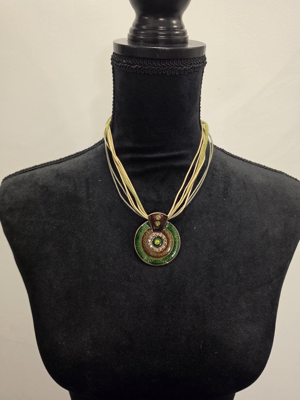 Green and Gold Layered Pendant Necklace - Women Jewelry